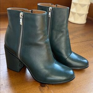 Calvin Klein Hunter Green Leather Ankle Boots